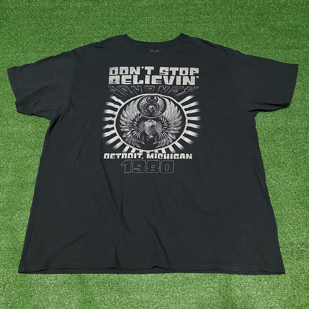 Journey Don't Stop Believin' Detroit 1980 T-Shirt Dark Gray American Classics XL
